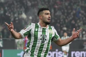 alt https://latingoles.com/portero-costarricense-encuentra-su-lugar-en-el-viejo-continente/