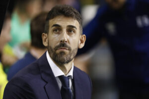 ALT El español Dóniga deja a la selección salvadoreña de fútbol