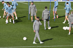 alt Simeone prueba un once con Musso, Julián, De Paul, Giménez, Molina y Galán