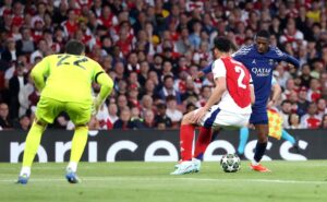 alt El brasileño Marquinhos y el ecuatoriano Pacho se acercan a la final