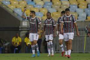 alt El argentino Pablo Vegetti jugó en un partido para el olvido, tras la derrota frente al Fluminense.