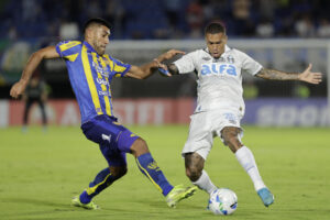 alt Un danés entrega los 3 puntos a Gremio