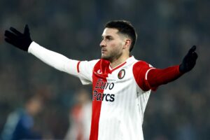 alt El Feyenoord suma más de un millón de seguidores mexicanos gracias a Santiago Giménez
