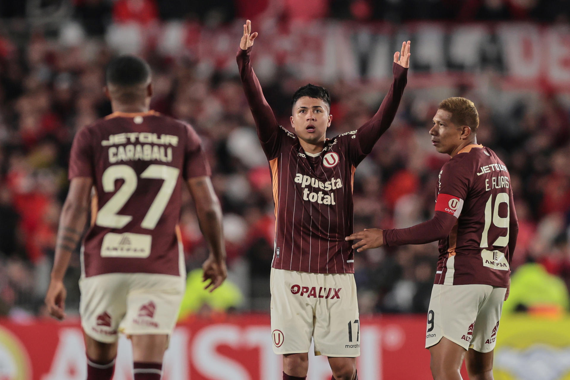Universitario hace historia al lograr la clasificación en el estadio de River Plate