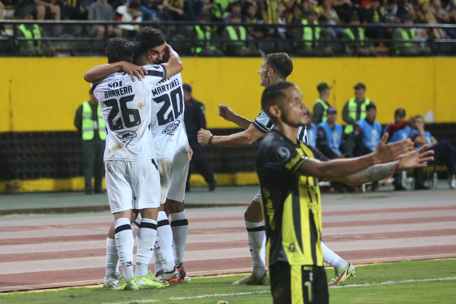 Con el brasileño Volpi como figura, Tolima vence a Tachira como visitante