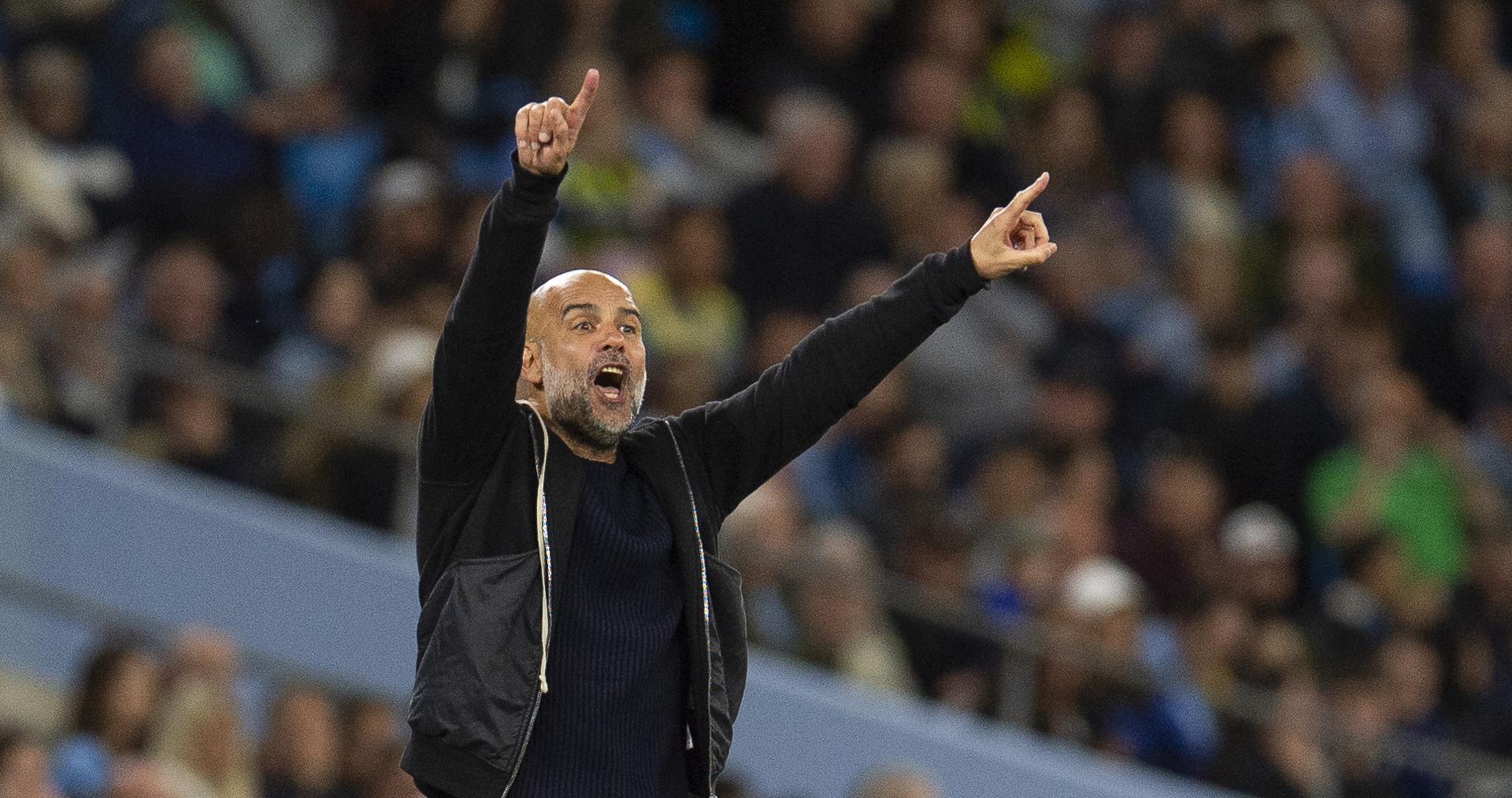 Pep Guardiola, durante el partido. EFE/EPA/PETER POWELL.
