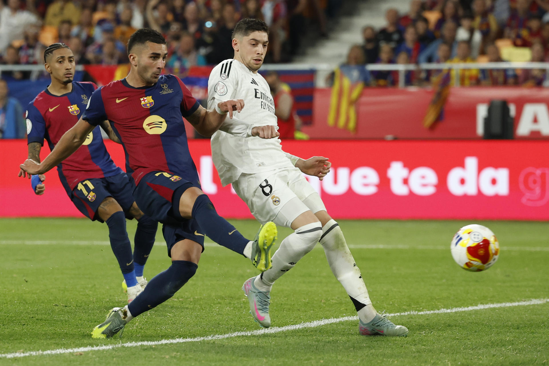 ALT El clásico puede decidir LaLiga