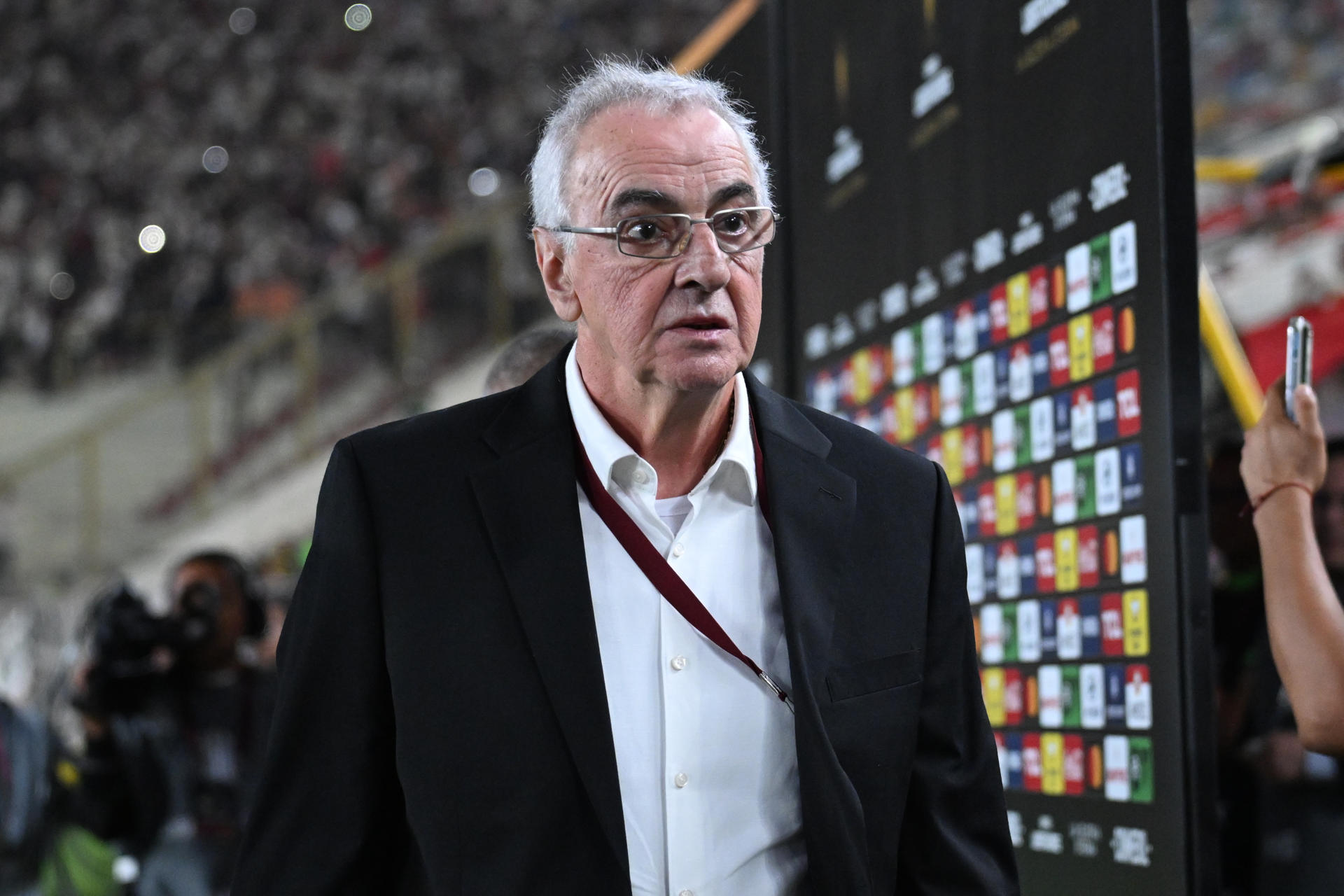 Jorge Fossati, entrenador de Universitario, durante el partido de la fase de grupos de la Copa Libertadores contra el Independiente del Valle, en el estadio Monumental U Marathon, en Lima (Perú). EFE/ Paloma Del Solar
