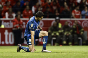 Henry Martín de América reacciona durante un partido en el estadio Nemesio Diez en Toluca (México). Archivo. EFE/Alex Cruz