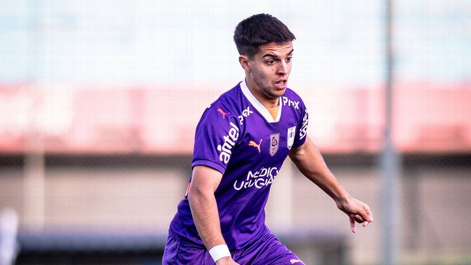 Mexicano se destaca en Uruguay y busca su primer titulo en Sudamérica
