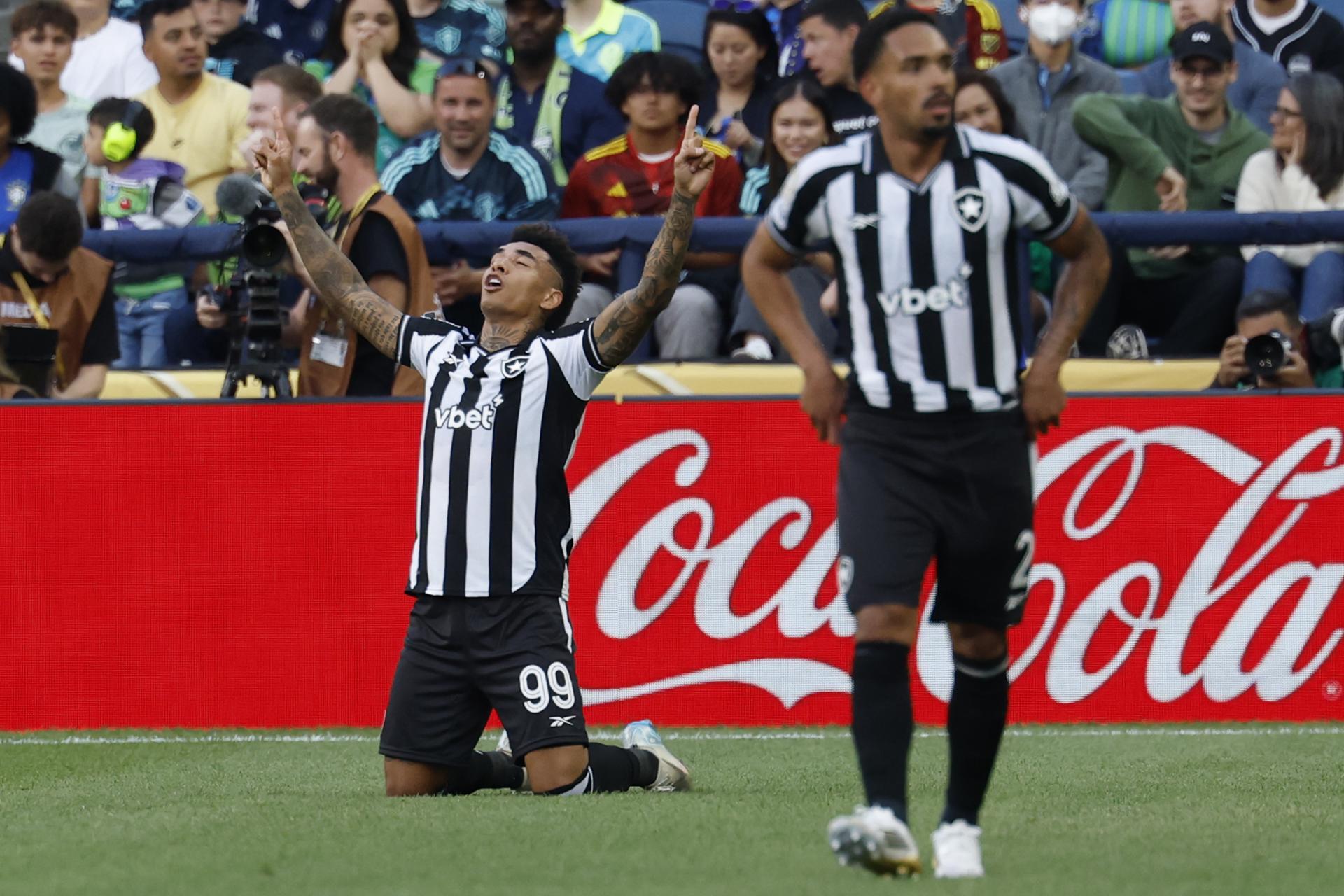 Botafogo supera a Seattle del argentino De la Vega