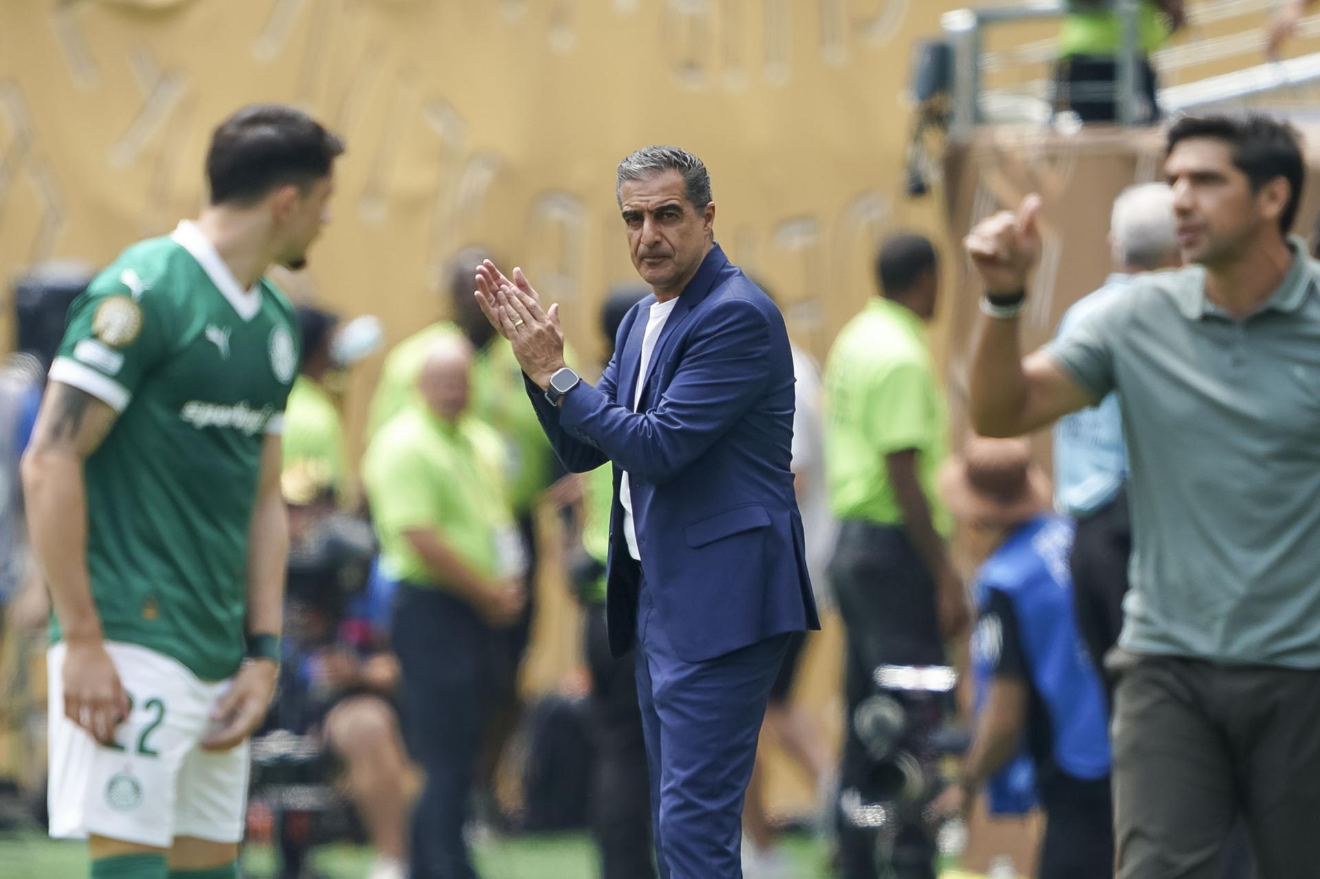 El portugues Renato Paiva: «Estamos tristes pero también orgullosos»