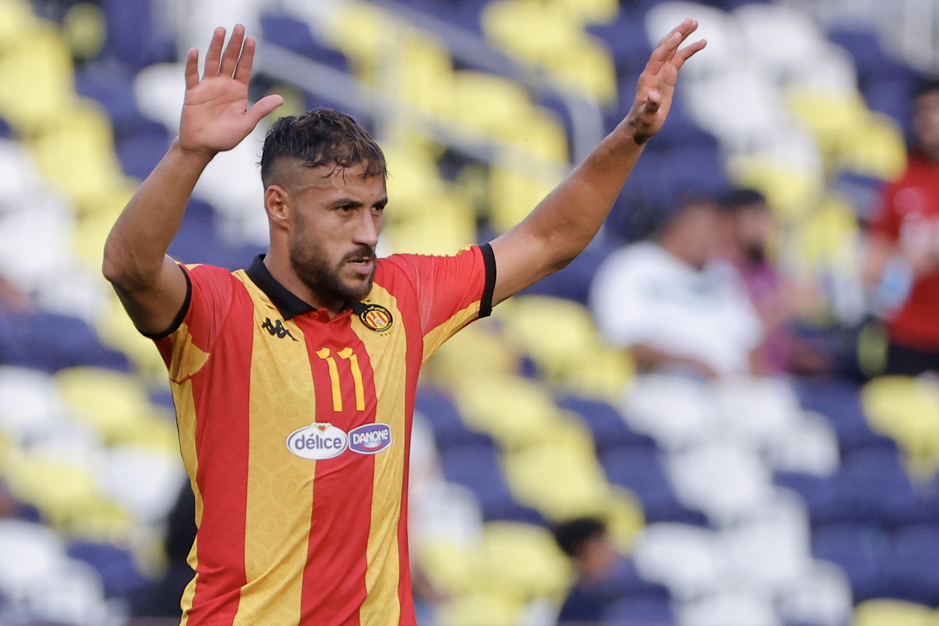 Youcef Belaïli de Espérance de Tunis celebra un gol ante Los Angeles FC. EFE/Juan Ignacio Roncoroni 