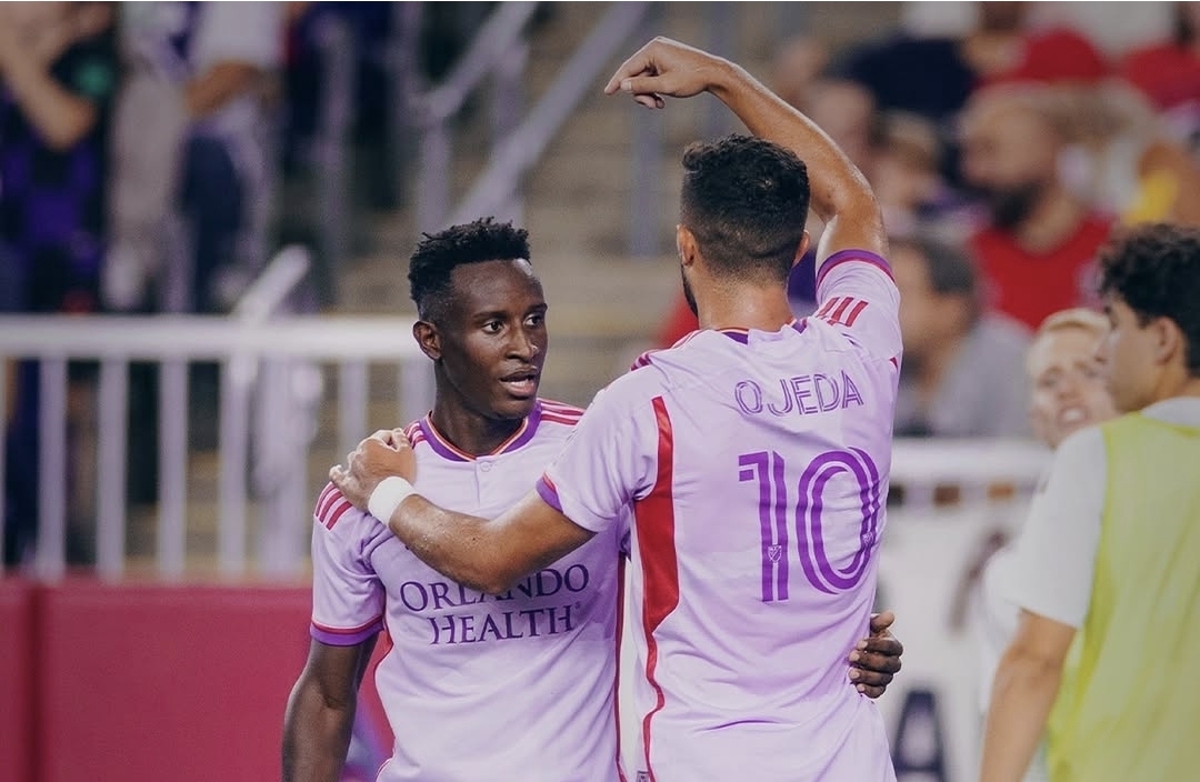 Cinco latinos del Este dominan el Equipo de la Jornada 26 en la MLS