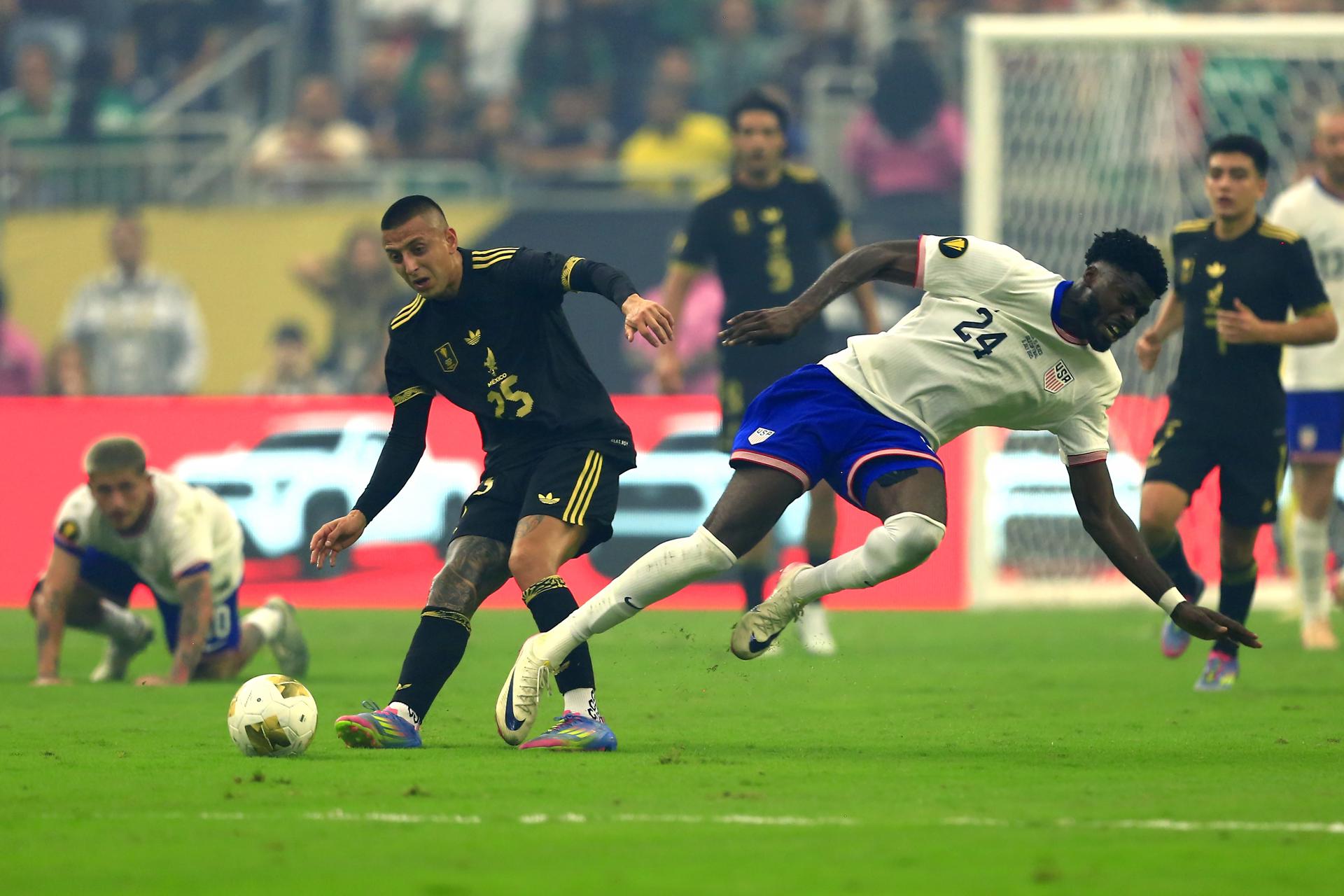 México derrota a Estados Unidos y retiene el título de la Copa Oro
