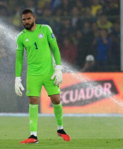 Fotografía de archivo del guardameta colombiano Álvaro Montero, cuyo club, el Millonarios bogotano, ha anunciado que le ha cedido al Vélez Sarsfield argentino. EFE/ Julio Estrella