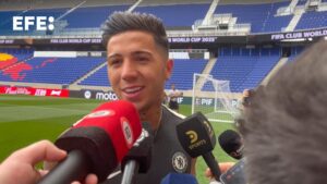 ALT Enzo Fernández cree que "la concentración y la colocación" serán "clave" para ganar al PSG