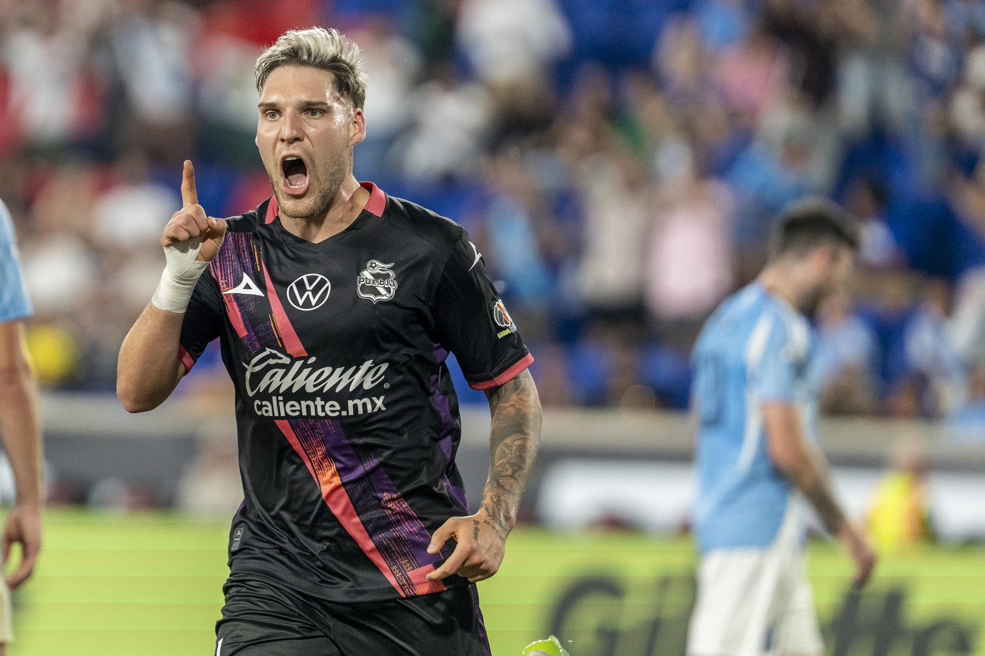 El Puebla con gol del uruguayo Gomez arrasa Nueva York