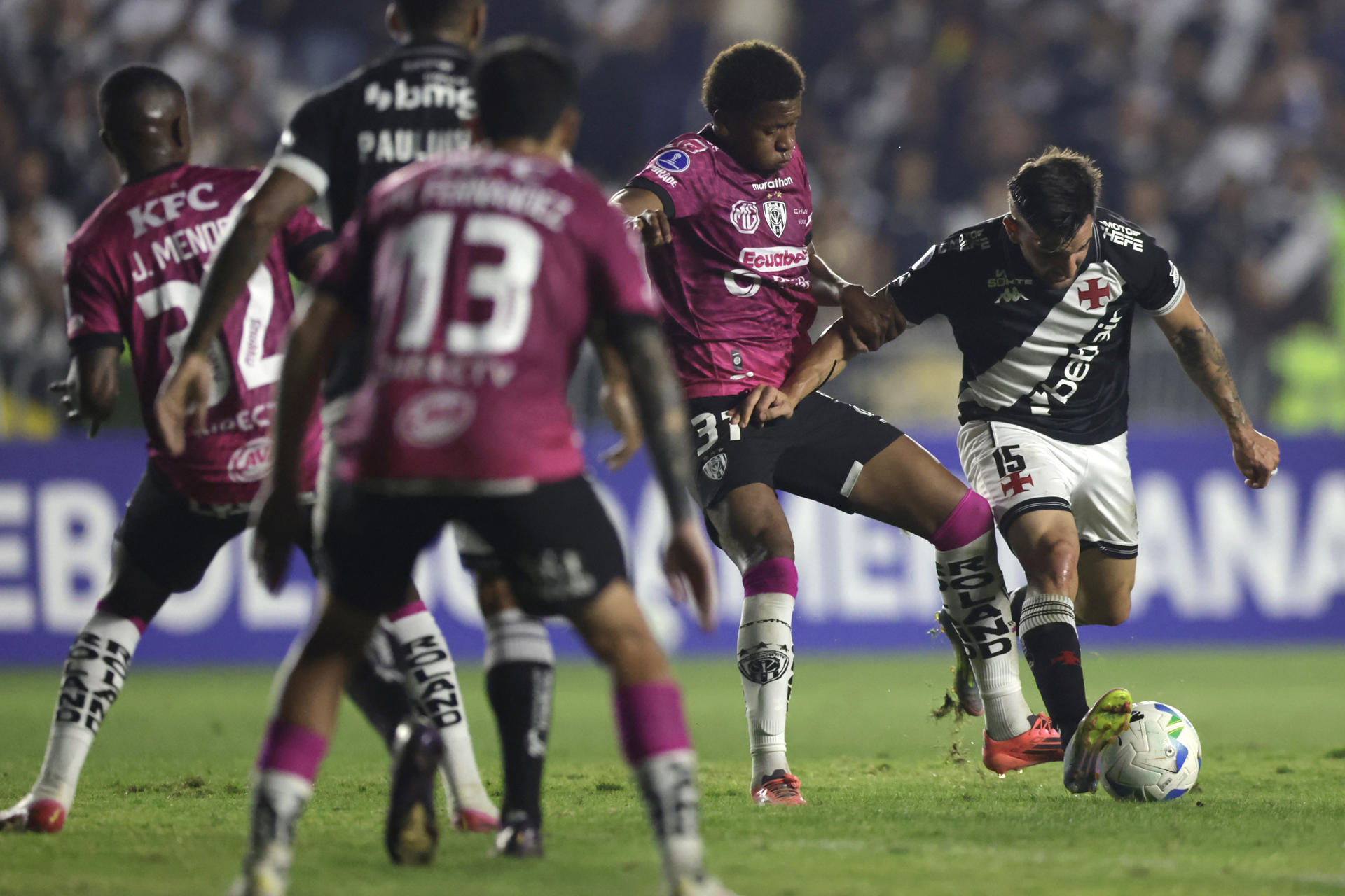 Independiente del Valle, se ve cerca de su segunda liga de la mano del español Javier Rabanal