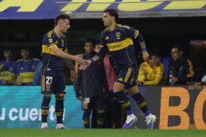 Leandro Paredes volvió a jugar con Boca Juniors tras poner fin a su etapa europea este viernes en un decepcionante empate en La Bombonera con Unión de Santa Fe. EFE/ Matías Martín Campaya