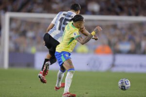 Facundo Medina, en una foto de archivo con la selección de Argentina. EFE/Juan Ignacio Roncoroni