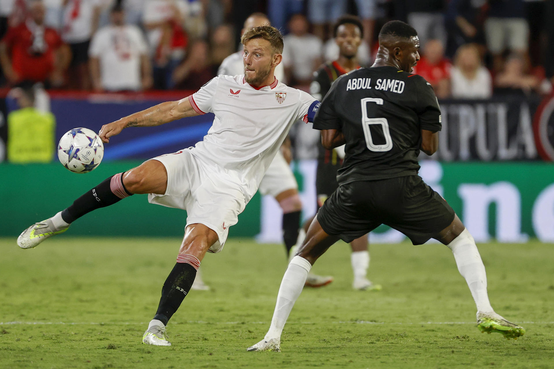 El Sevilla despide a su leyenda Ivan Rakitic en su retirada