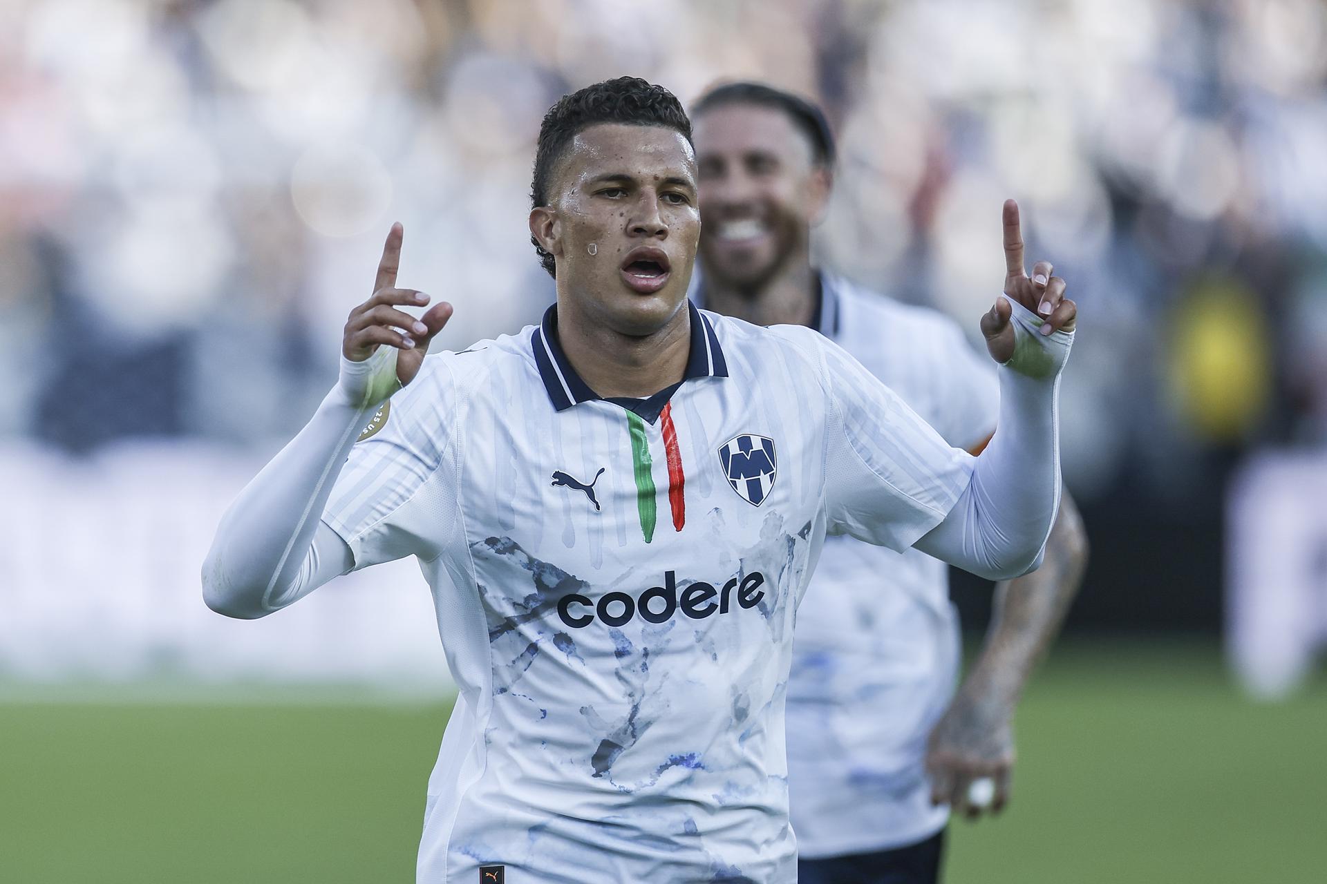 El colombiano Nelson Deossa fichará por el Betis, que pagará 13 millones a Rayados