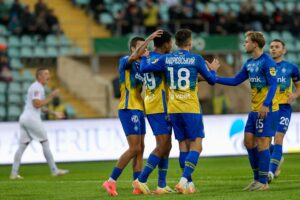 alt Centroamericanos, inician con pie derecho en la Liga Premier de Ucrania