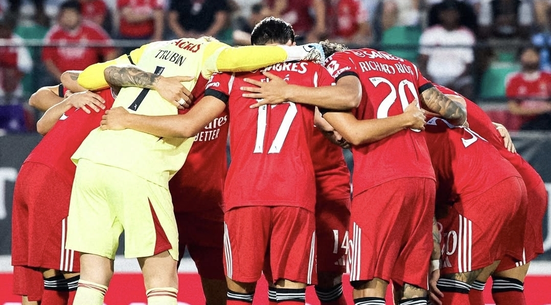 Con cinco sudamericanos en cancha, Fenerbahce y Benfica pelean por seguir en carrera…