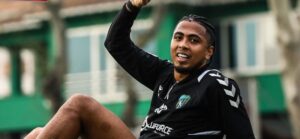 alt Hondureño vive duro revés y es despedido de su equipo en Europa