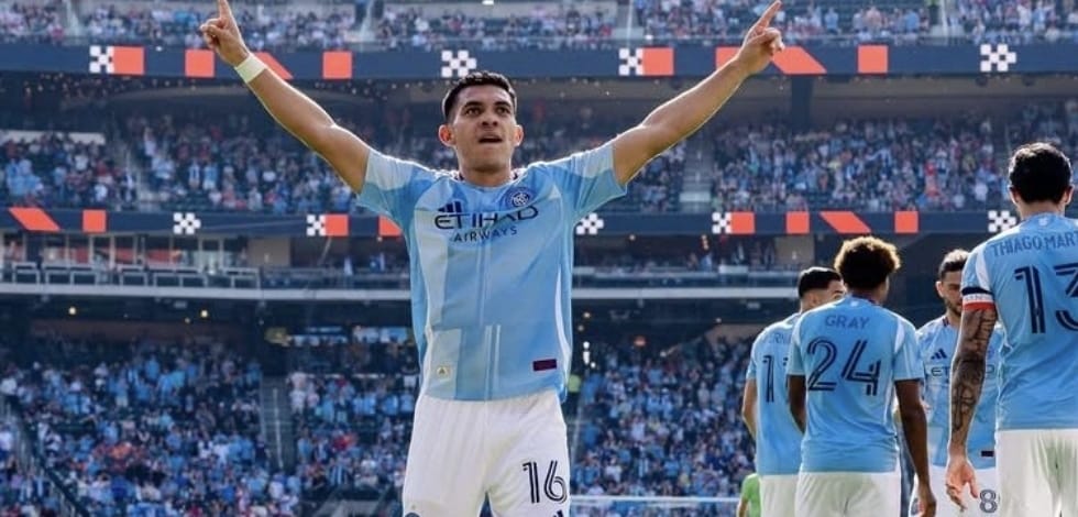 El costarricense Alonso Martínez da ventaja al New York City en la serie contra Charlotte