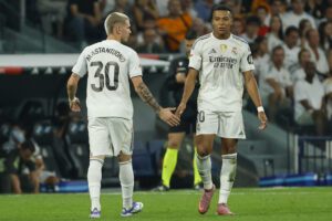 ALT Sorteo muy exigente para el Real Madrid con viaje a Kazajistán; Barça con PSG y Chelsea