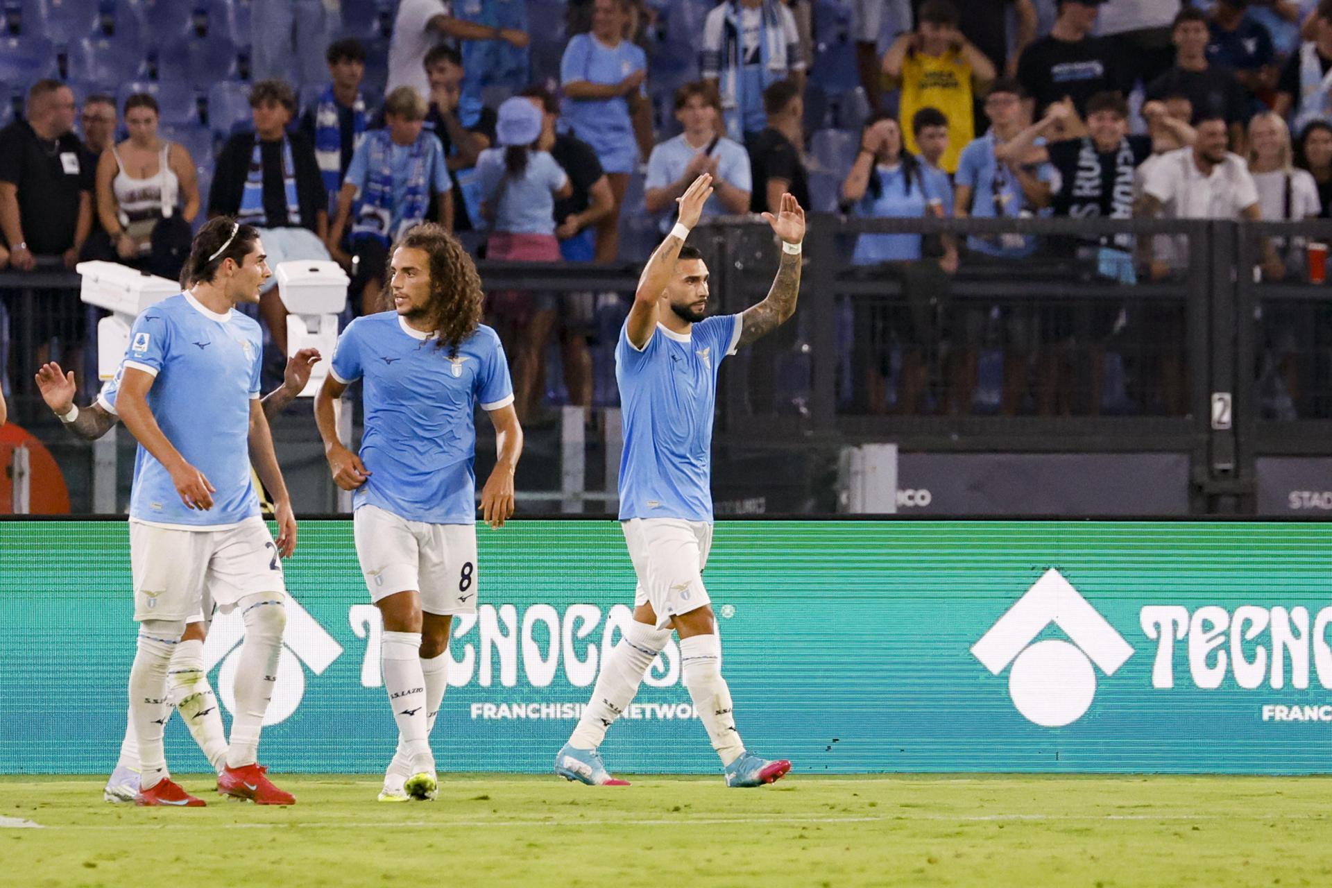 Lazio elimina por penales a la Atalanta del brasileño Ederson que se despide con gol
