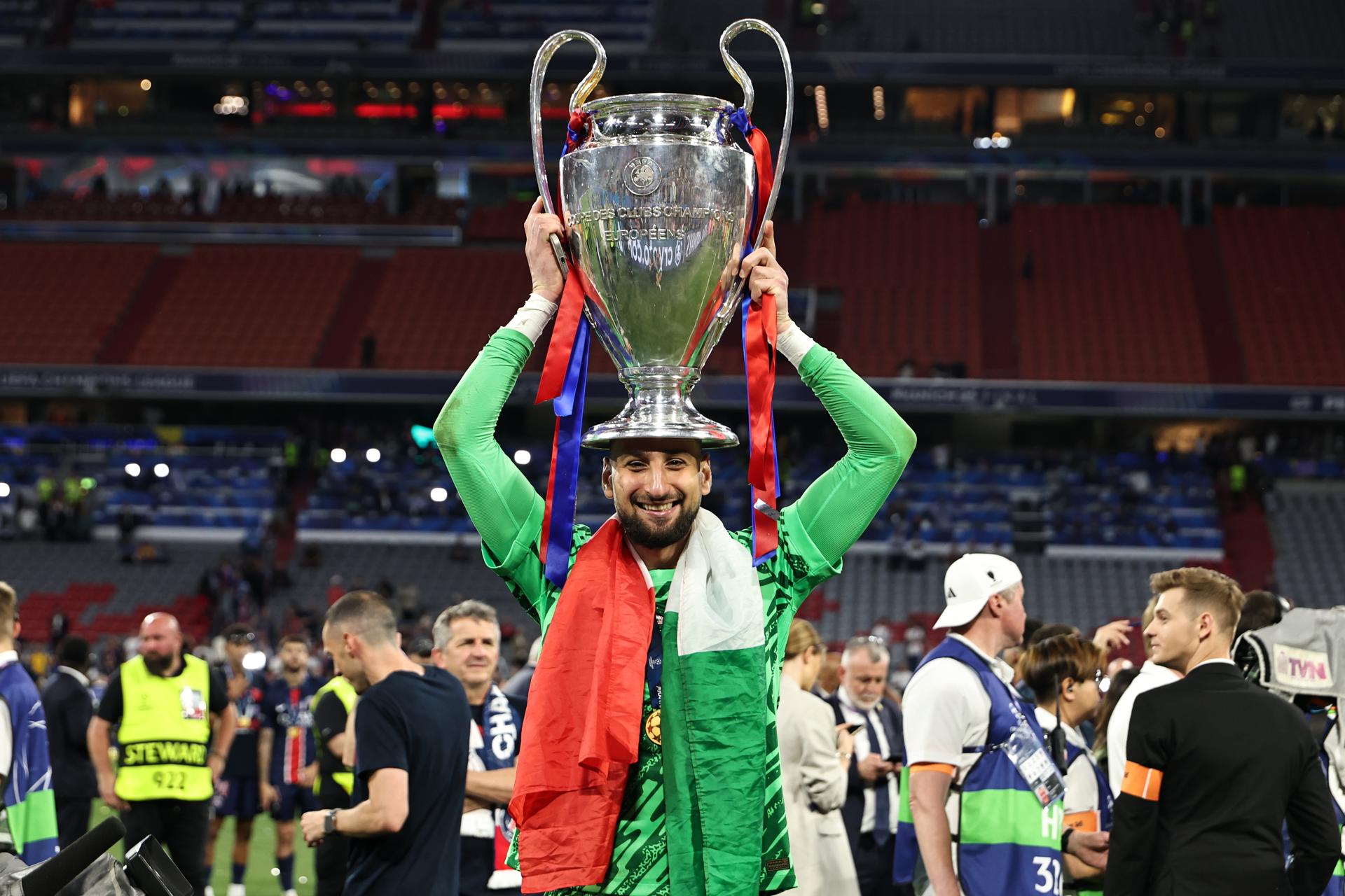 Donnarumma: «Espero jugar en el Parque de los Príncipes y despedirme como es debido»