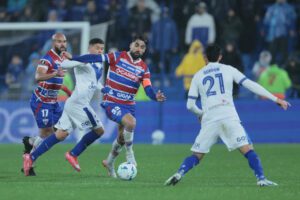 Vélez derrotó a Fortaleza y selló su pasaporte a cuartos de final