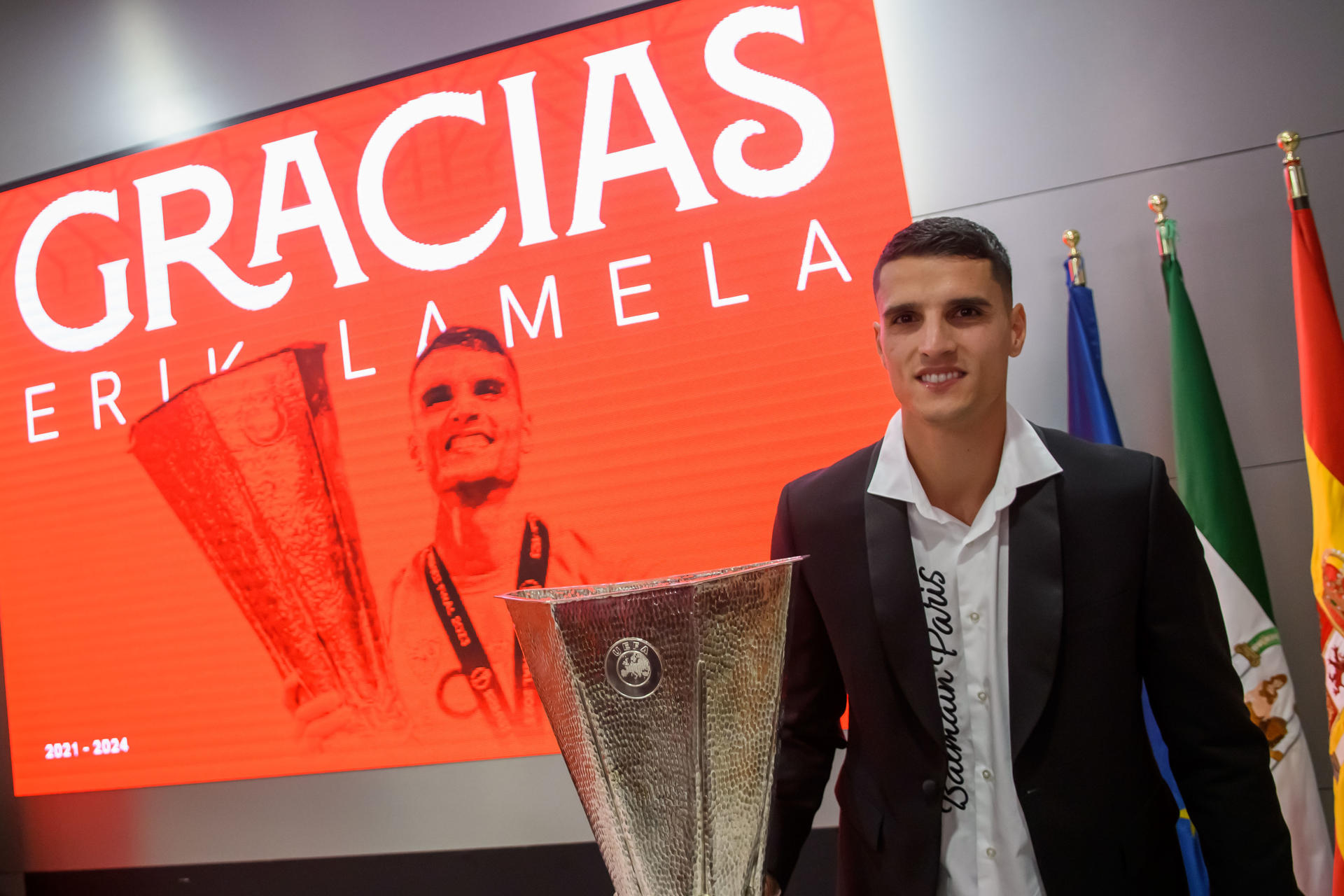 El argentino Erik Lamela se integrará en el cuerpo técnico de Almeyda en el Sevilla