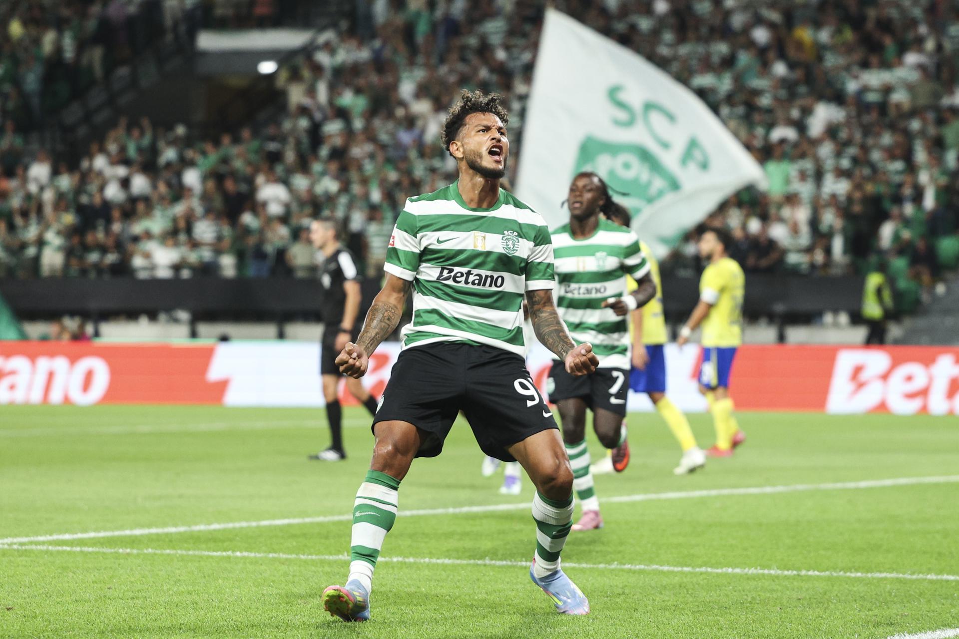 El Sporting se impone al PSG con doblete del colombiano Luis Suárez