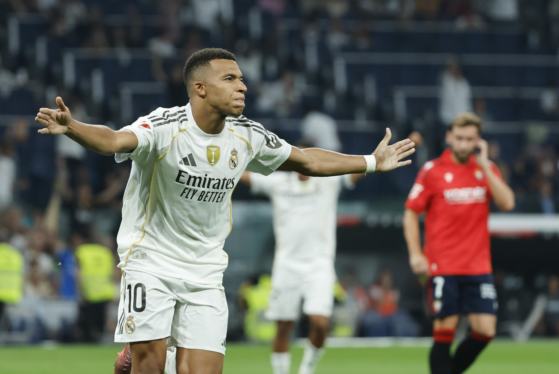 El Madrid, con el uruguayo Valverde gana con lo justo en el debut liguero