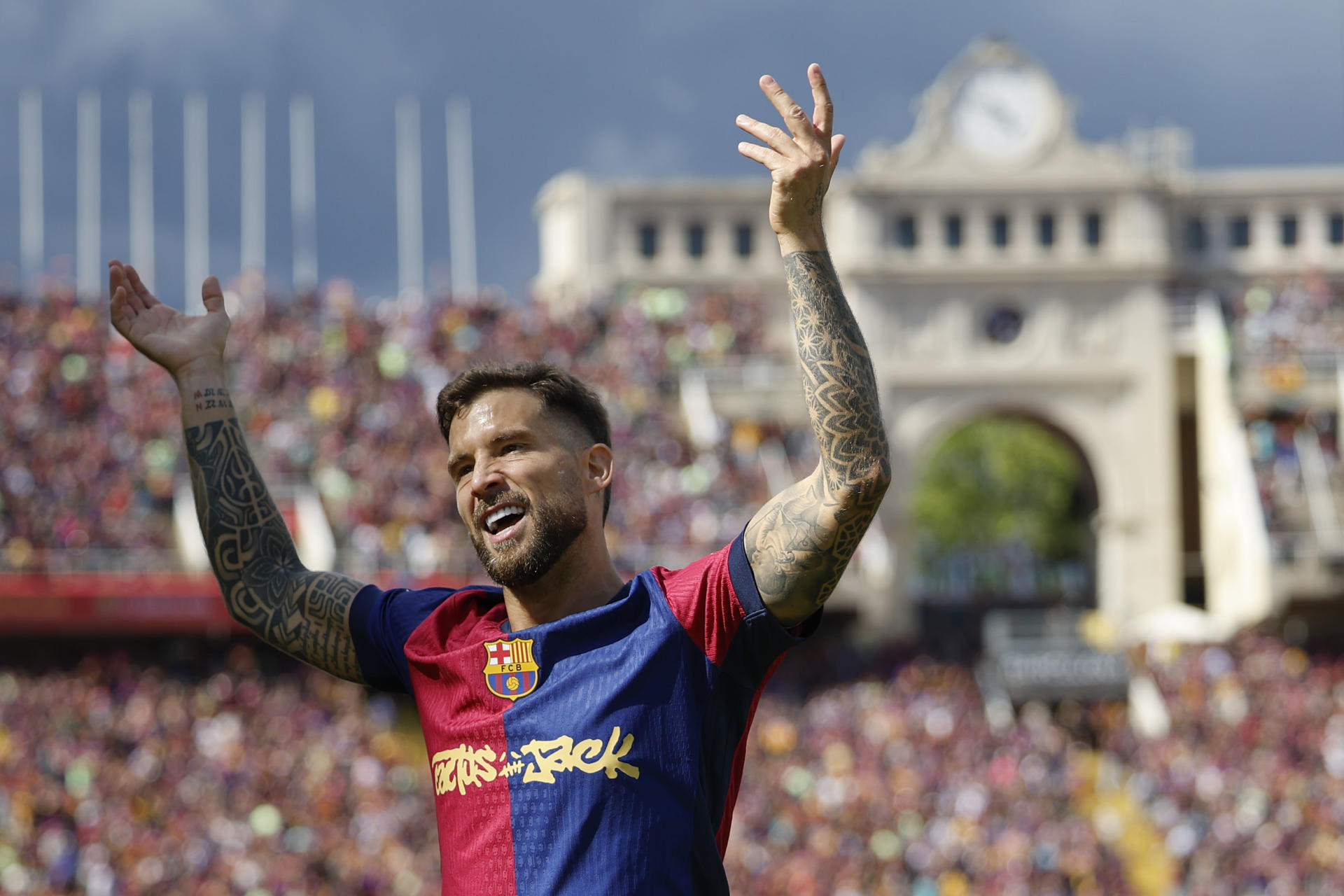 El Barcelona anuncia oficialmente la marcha del español Íñigo Martínez