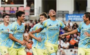 supporters shield latinos