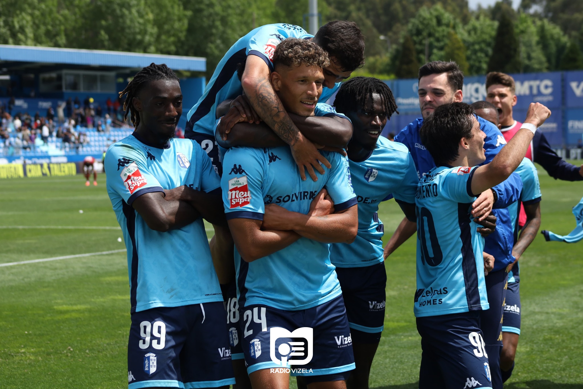 “Cara a Cara” hondureño y dominicano, pelean por el liderato en Portugal