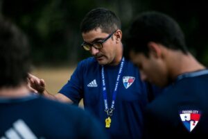 alt El Árabe Unido de la liga panameña destituye al argentino Javier Ainstein como entrenador