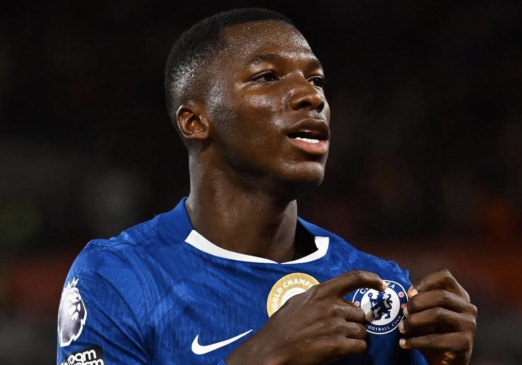 El Chelsea «pincha» ante el Brentford, pese al gol de Caicedo y el debut de Garnacho