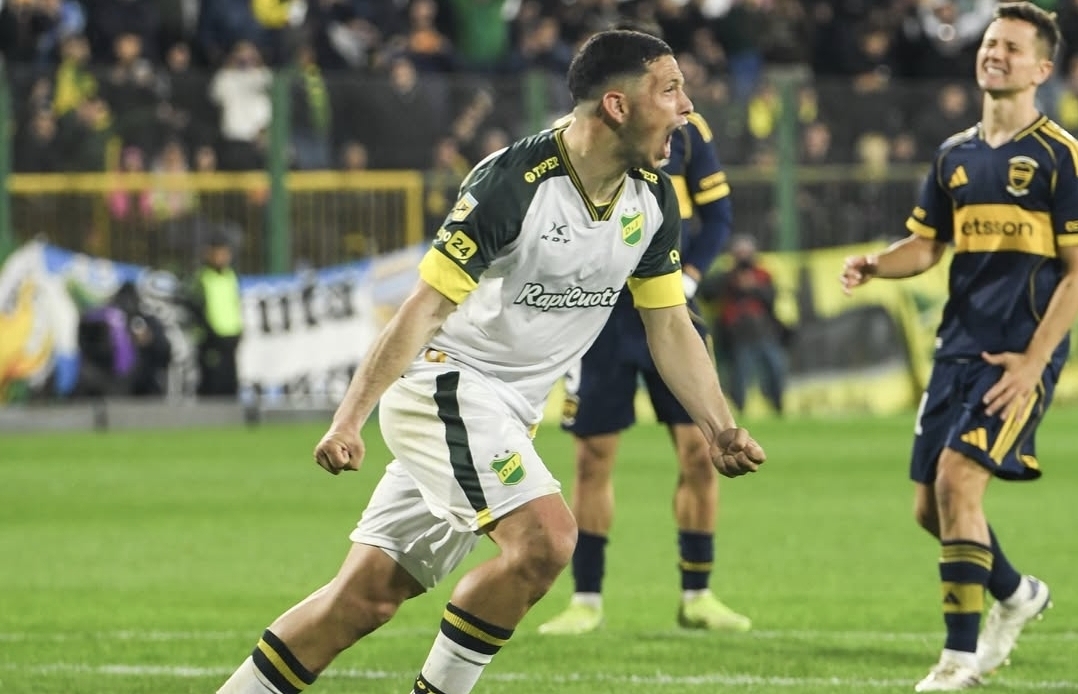 Boca y River pinchan a la vez en el fútbol argentino