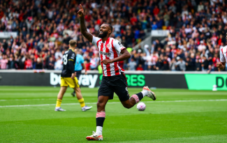 Con doblete del brasileño Igor Thiago, el Brentford derrota al Manchester United