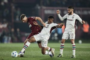 alt U de Chile choca con Lanús e Independiente con Mineiro en semifinales