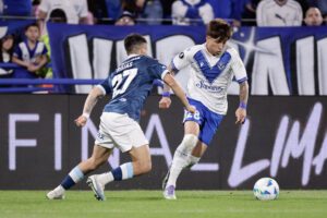 alt Racing recibe a Vélez con ventaja mínima en el duelo de argentinos por cuartos de final