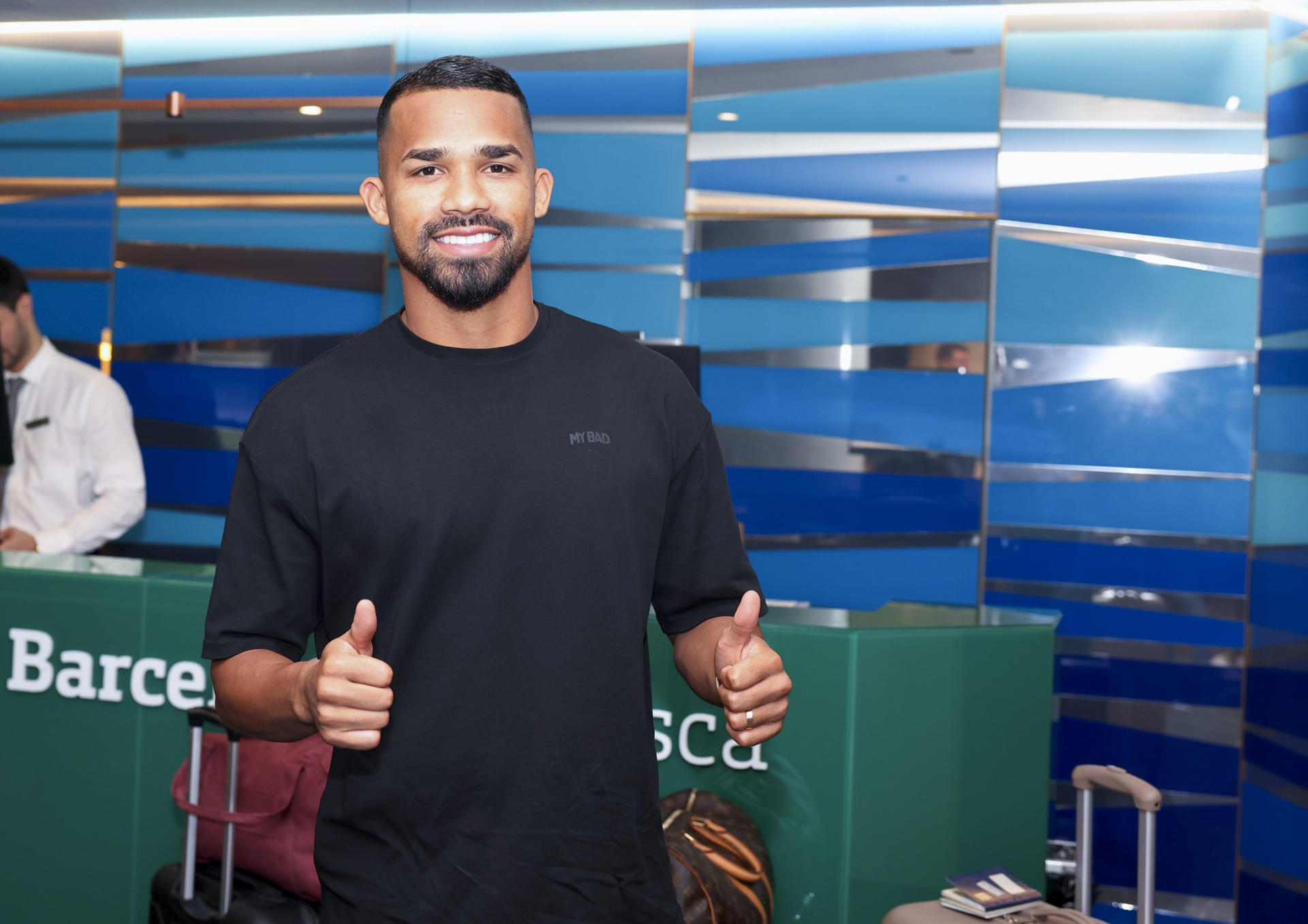 La Real Sociedad confirma el fichaje del venezolano Yangel Herrera por 5 temporadas