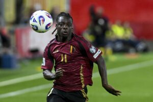 alt Bélgica aprovecha el trámite y sella el boleto al Mundial