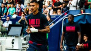 alt La convocatoria de Arriaga con Honduras complica su presencia en Mestalla